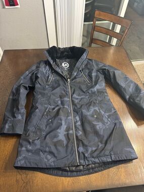 Michael Kors Black Quilted Jacket with Fur Collar